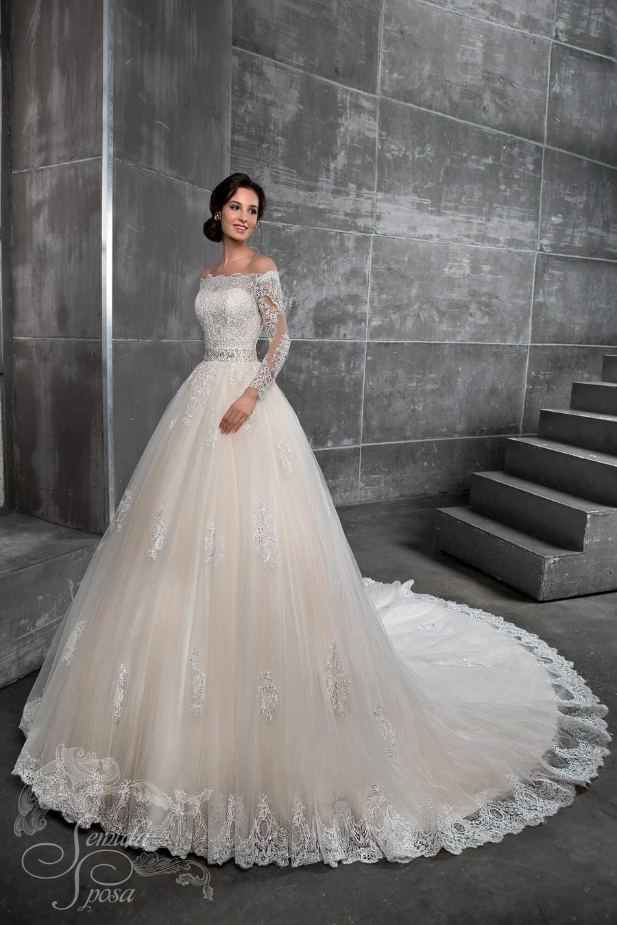 21153