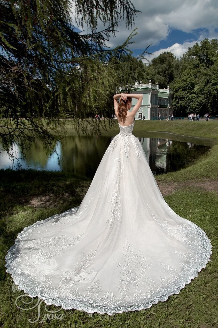 21221
